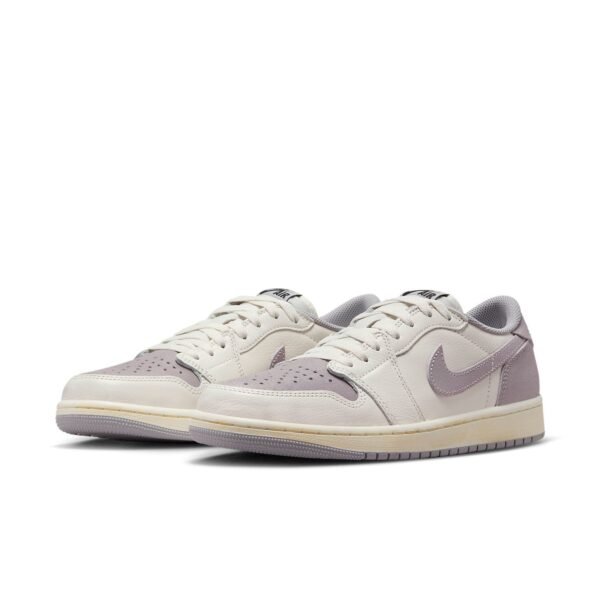 Jordan 1 Retro Low OG Atmosphere Grey