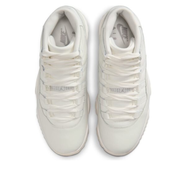 Jordan 11 Retro Pearl (Women’s)