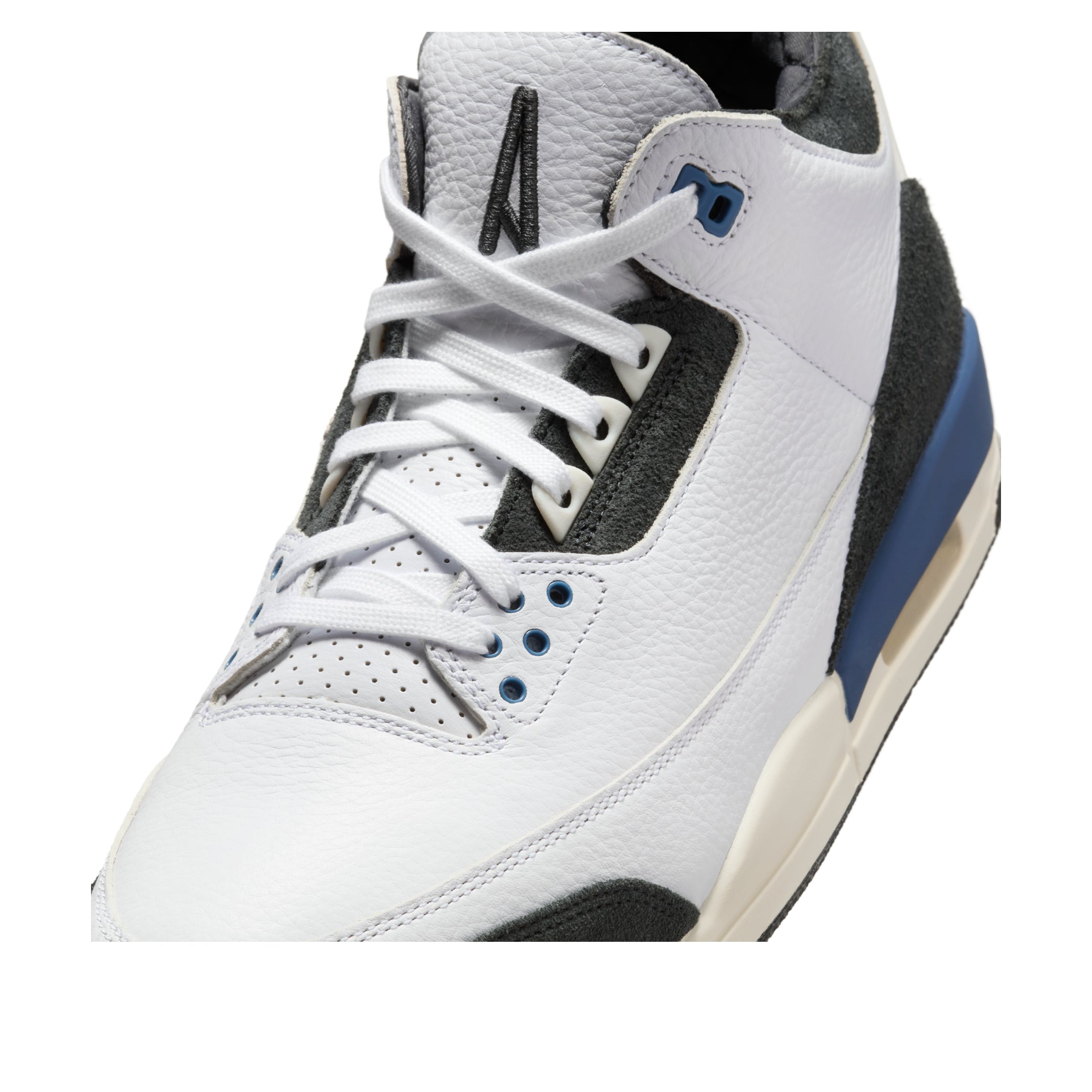Jordan 3 Retro OG SP A Ma Maniére Diffused Blue Diffused Blue 7 Jordan 3 Retro OG SP A Ma Maniére Diffused Blue Diffused Blue