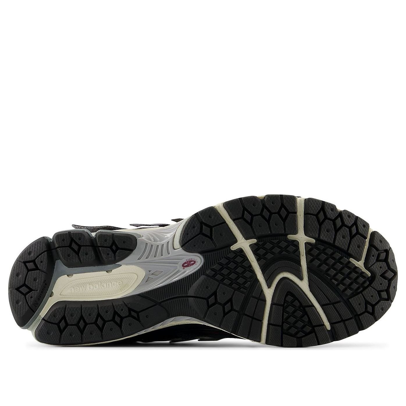 New Balance 1906A Eggplant 7 New Balance 1906A Eggplant