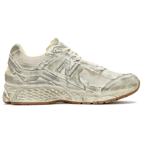 New Balance 2002R Protection Pack Distressed