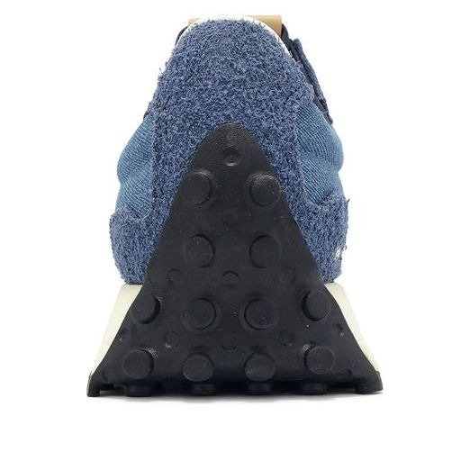 New Balance 327 Denim (Women's) 6 New Balance 327 Denim (Women's)