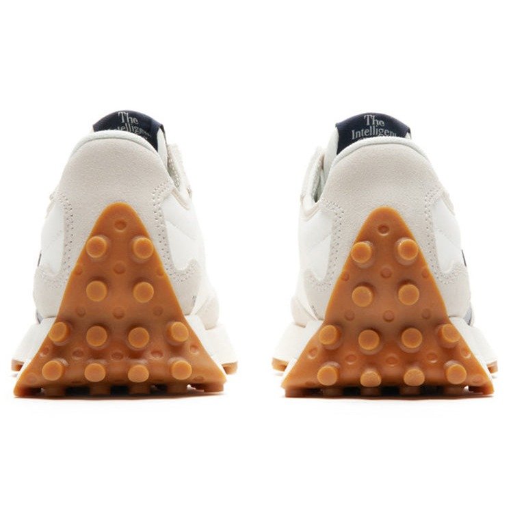 New Balance 327 Moonbeam Outerspace (Women's) 6 New Balance 327 Moonbeam Outerspace (Women's)