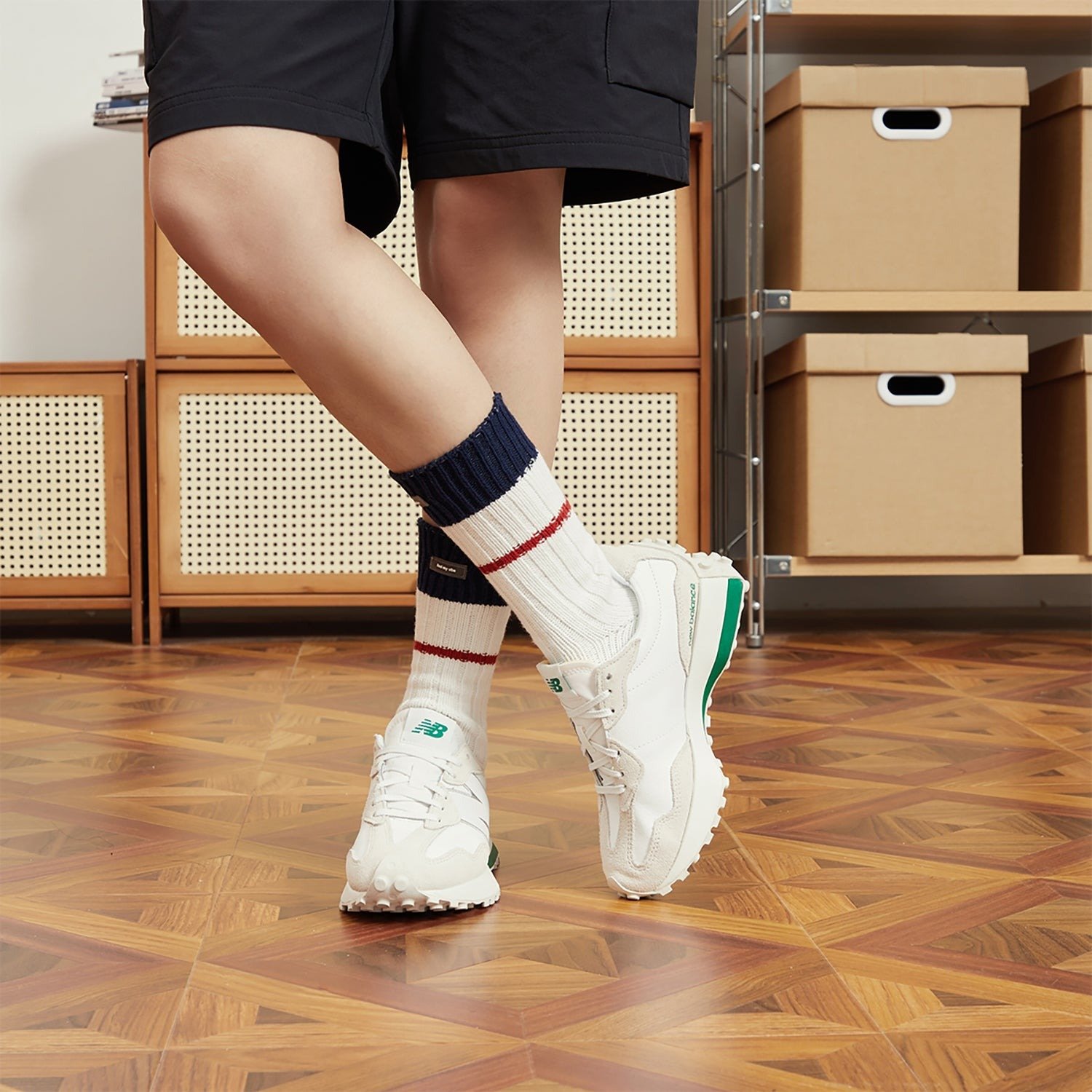 New Balance 327 White Succulent Green 10 New Balance 327 White Succulent Green