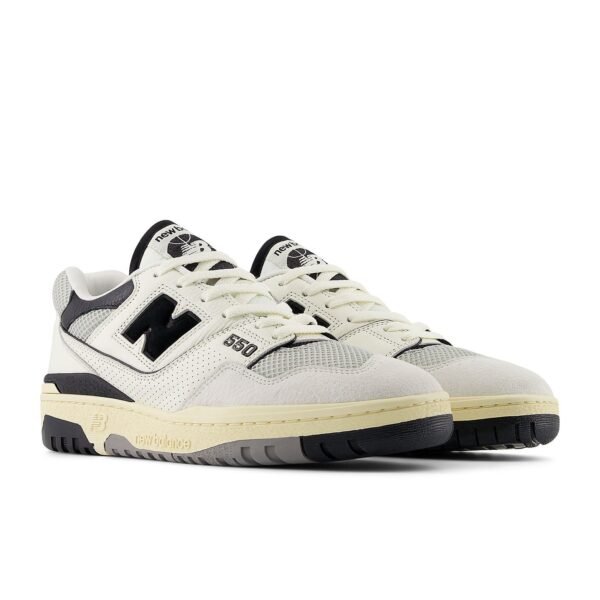 New Balance 550 Sea Salt Pack Black