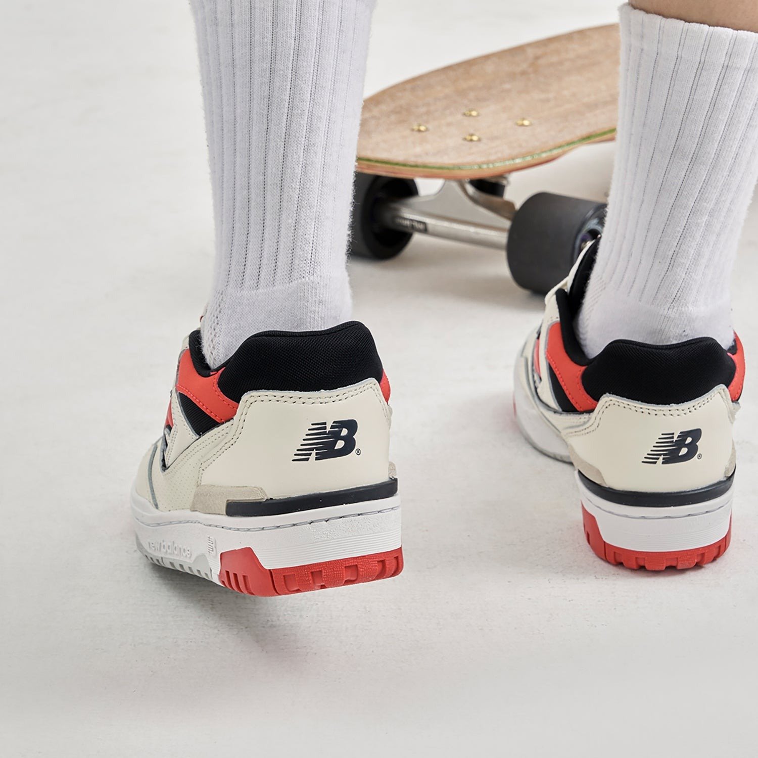 New Balance 550 Sea Salt True Red 8 New Balance 550 Sea Salt True Red