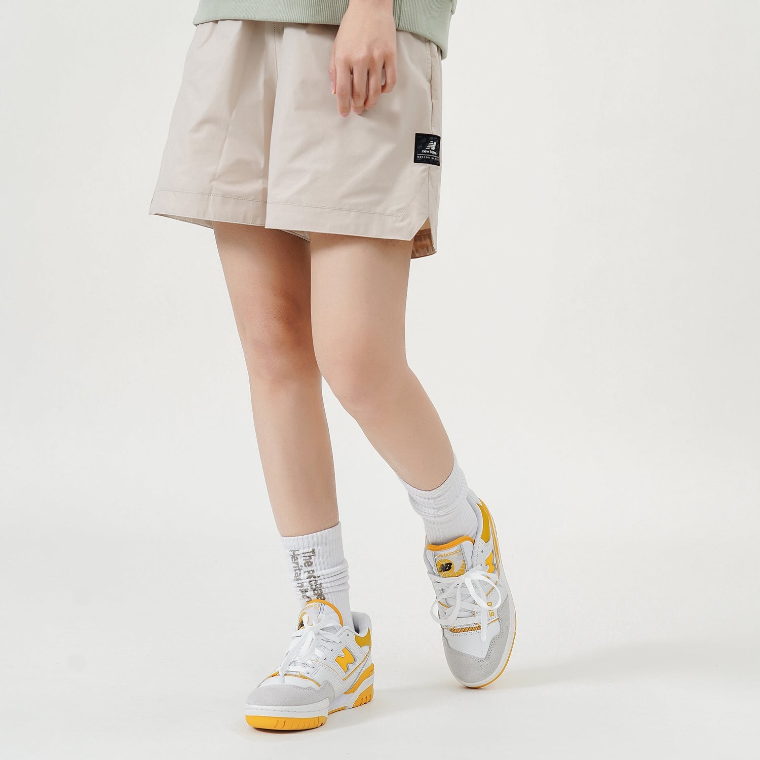 New Balance 550 Sea Salt Varsity Gold 14 New Balance 550 Sea Salt Varsity Gold