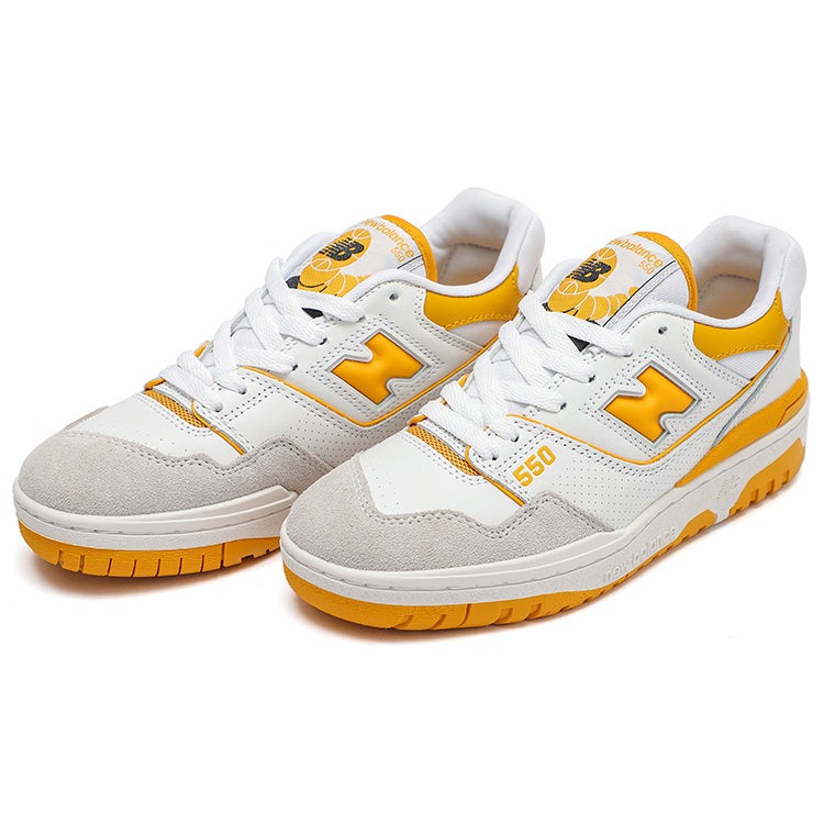 New Balance 550 Sea Salt Varsity Gold 7 New Balance 550 Sea Salt Varsity Gold