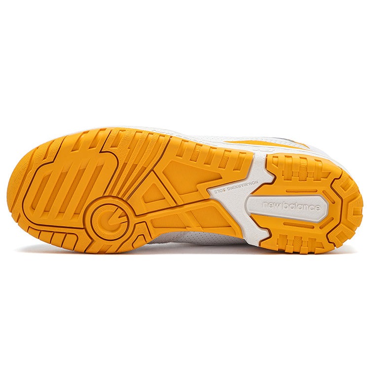 New Balance 550 Sea Salt Varsity Gold 9 New Balance 550 Sea Salt Varsity Gold