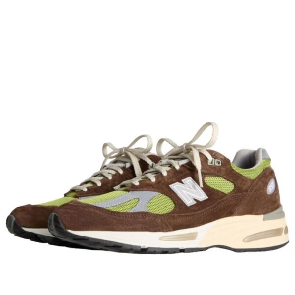 New Balance 991v2 MiUK Dani lle Cathari x Kith Reverse Matcha