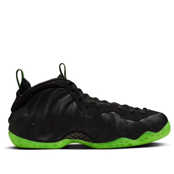 Nike Air Foamposite One Black Volt