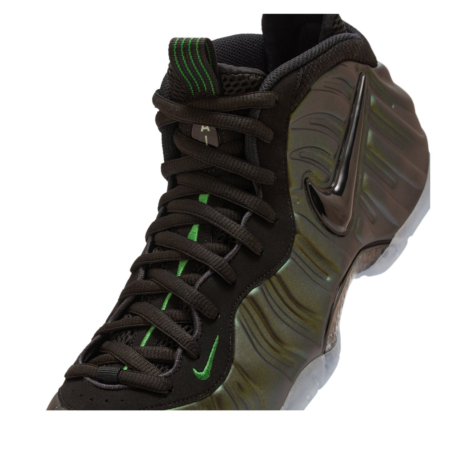 Nike Air Foamposite Pro Pine Green (2025) 7 Nike Air Foamposite Pro Pine Green (2025)