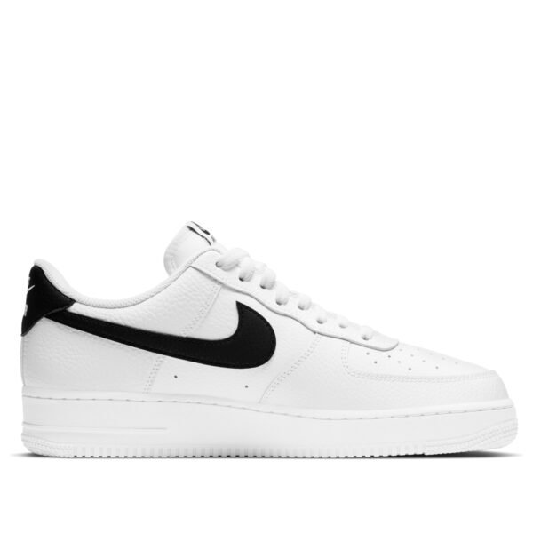Nike Air Force 1 Low &rsquo;07 White Black Pebbled Leather