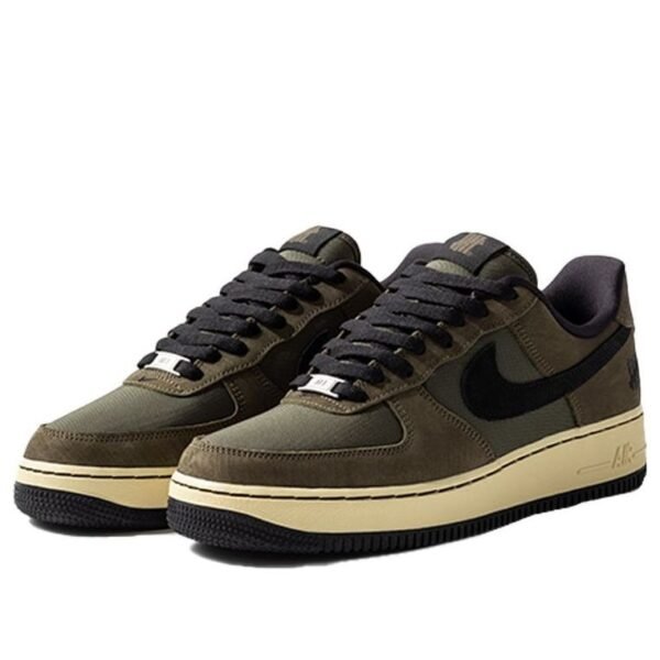 Nike Air Force 1 Low SP Undefeated Ballistic Dunk vs. AF1