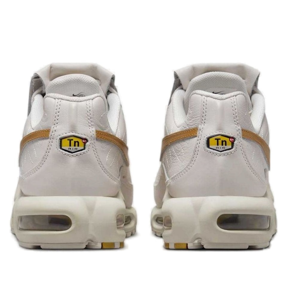 Nike Air Max Plus Tiempo Metallic Gold 7 Nike Air Max Plus Tiempo Metallic Gold