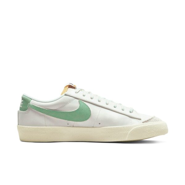 Nike Blazer 77 Low Premium Certified Fresh