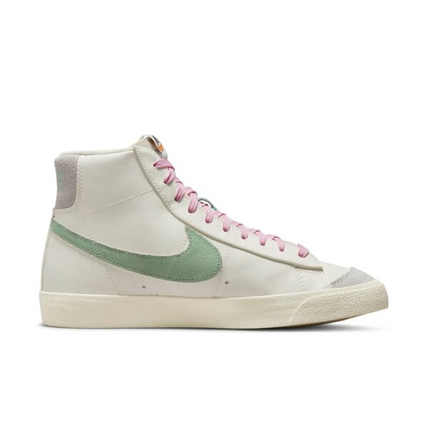 Nike Blazer Mid 77 Premium Certified Fresh