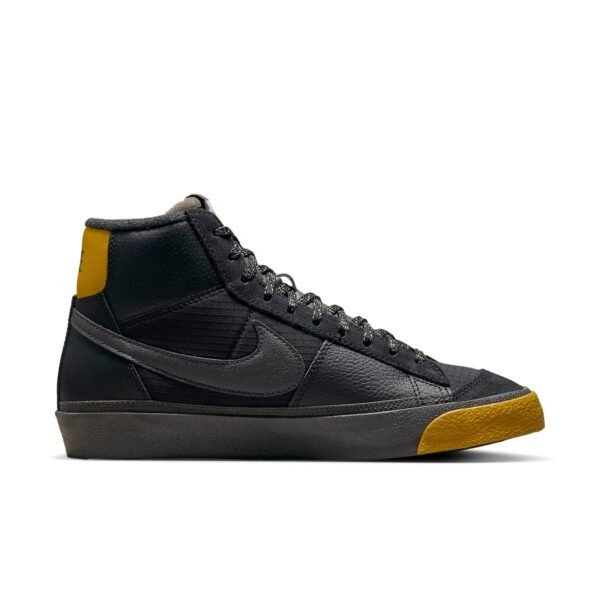 Nike Blazer Mid Pro Club Black Bronzine