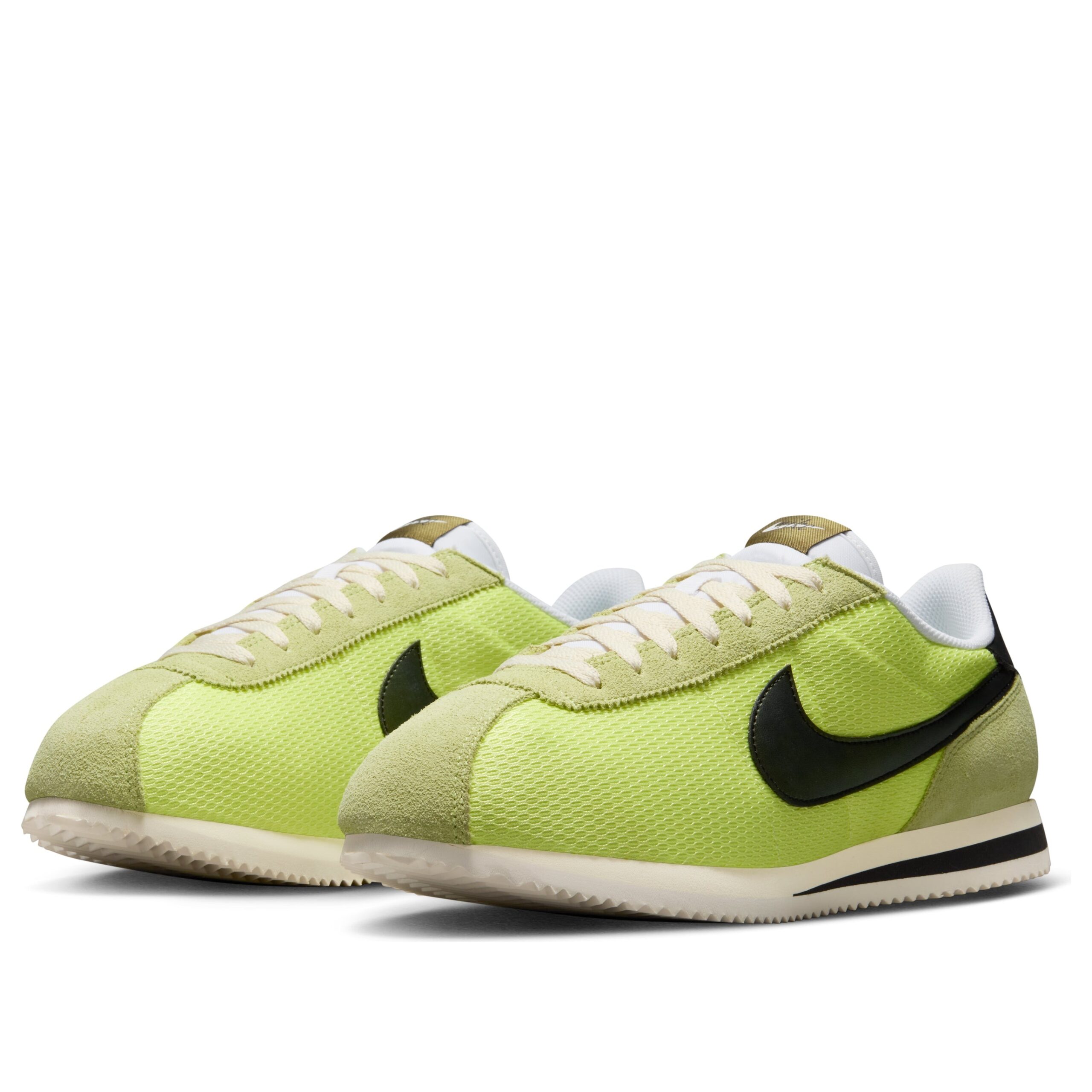 Nike Cortez TXT Light Lemon Twist 6 Nike Cortez TXT Light Lemon Twist