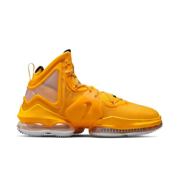 Nike LeBron 19 Hard Hat