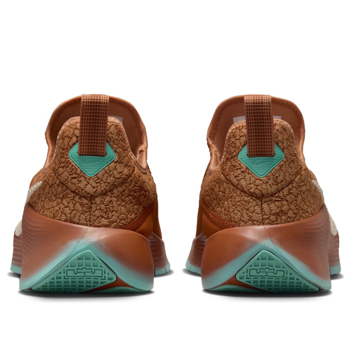 Nike LeBron TR 1 Better With Age 5 Nike LeBron TR 1 Better With Age