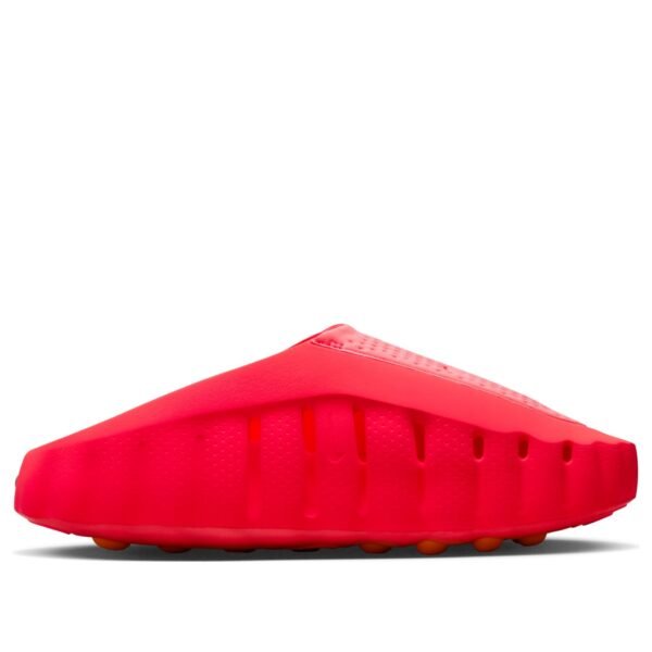 Nike Mind 001 Slide Solar Red
