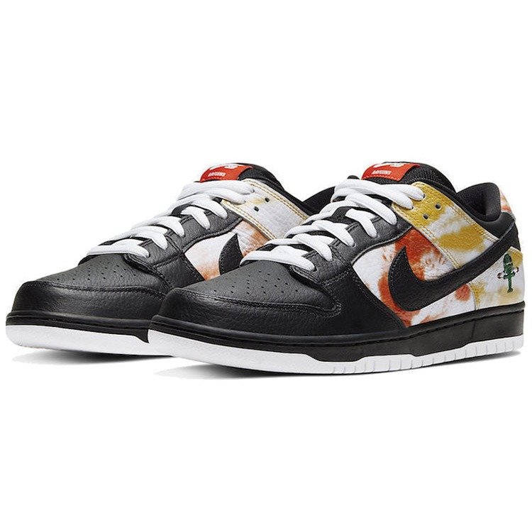Nike SB Dunk Low Raygun Tie-Dye Black 5 Nike SB Dunk Low Raygun Tie-Dye Black