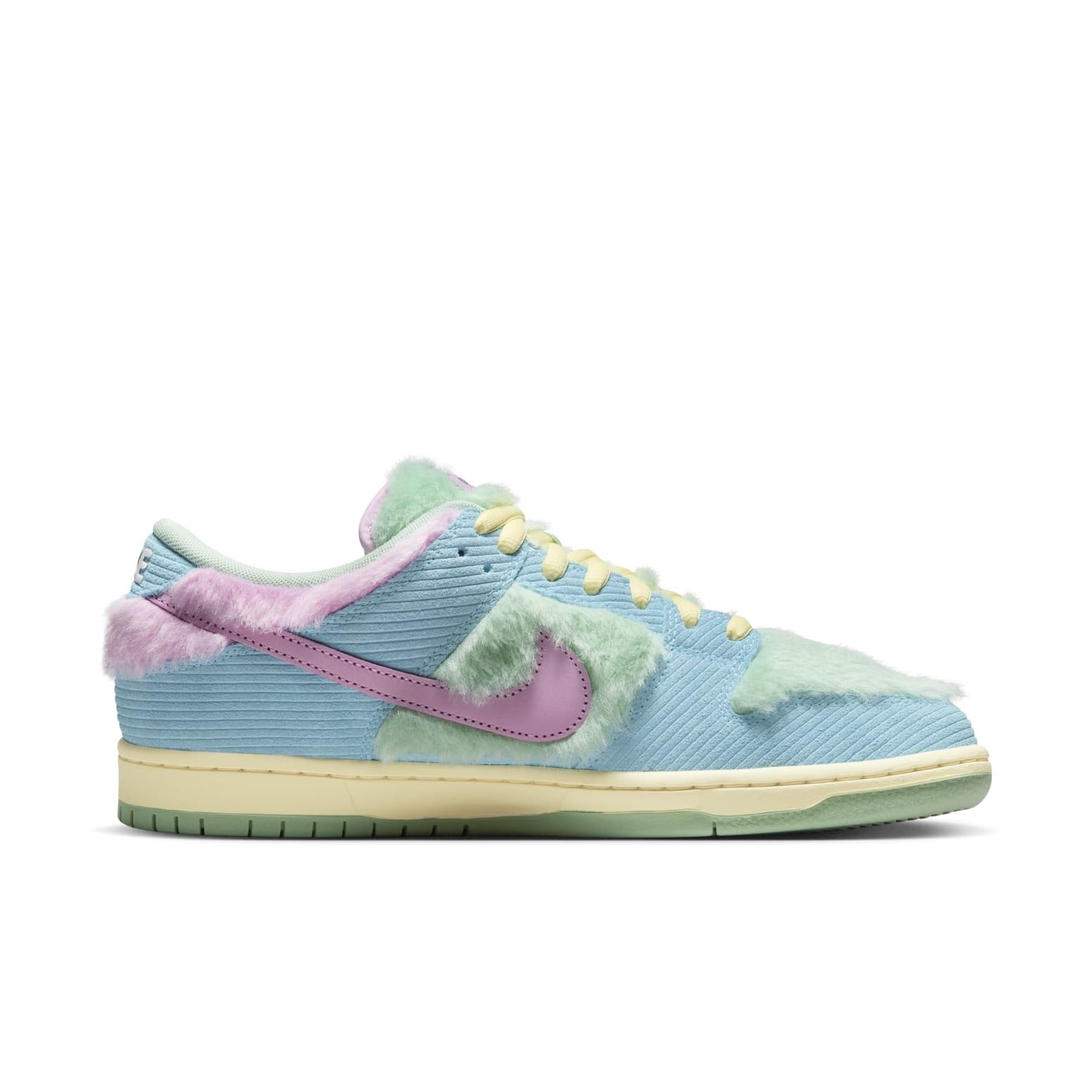 Nike SB Dunk Low Verdy Visty 4 Nike SB Dunk Low Verdy Visty