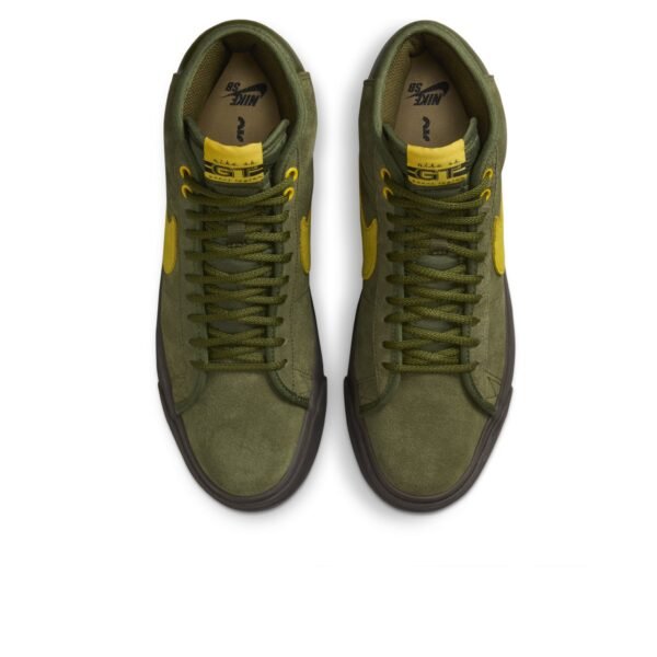 Nike SB Zoom Blazer Mid Antihero Skateboards