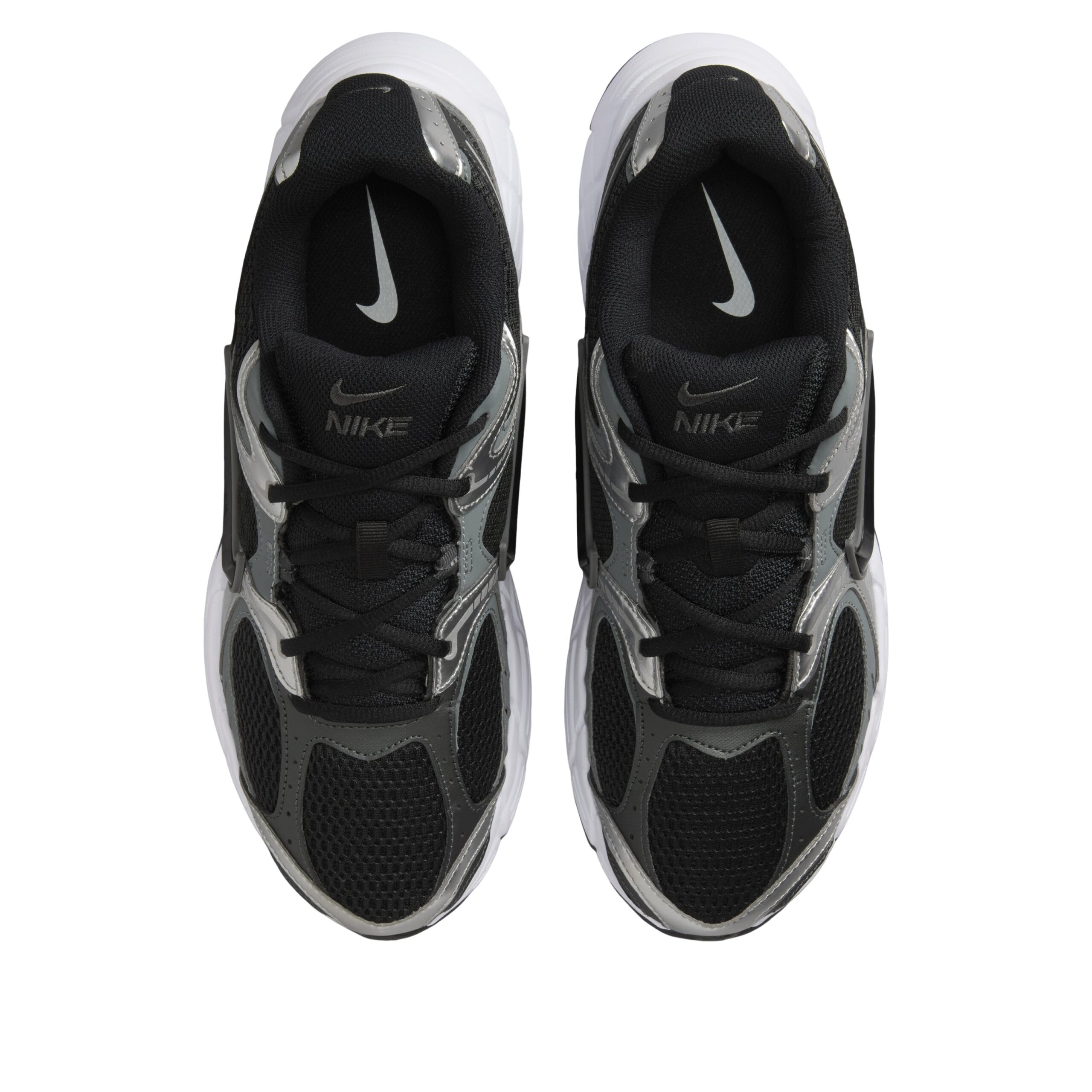 Nike V5 RNR Black Anthracite Smoke Grey 4 Nike V5 RNR Black Anthracite Smoke Grey