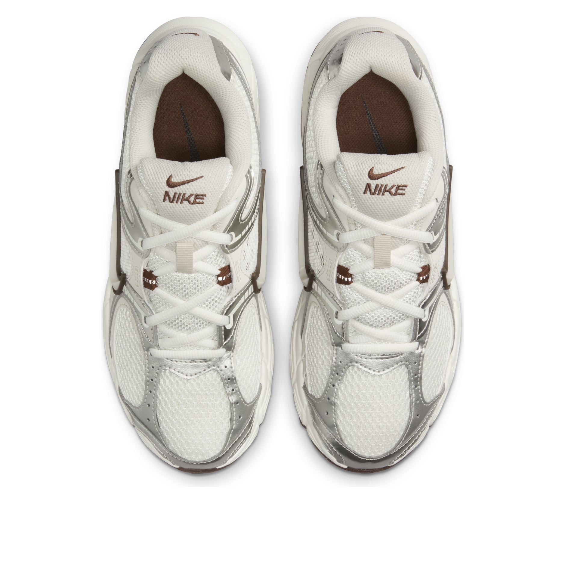 Nike V5 RNR Sail Fauna Brown Phantom Light Orewood Brown (Womens) 4 Nike V5 RNR Sail Fauna Brown Phantom Light Orewood Brown (Womens)