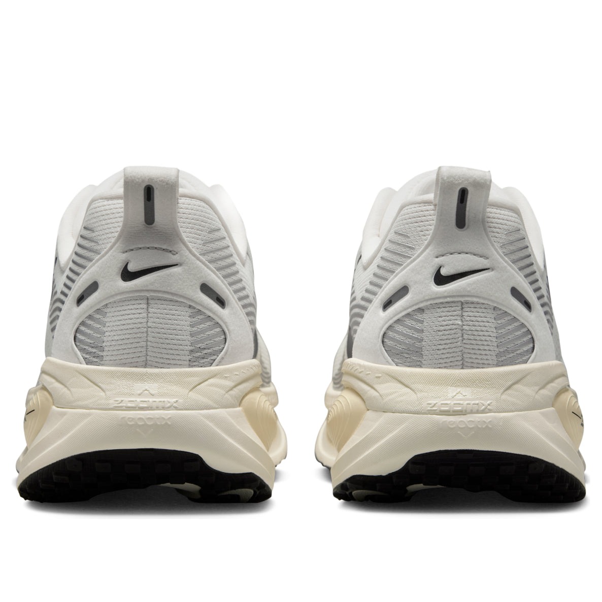 Nike Vomero 18 Summit White Coconut Milk 5 Nike Vomero 18 Summit White Coconut Milk