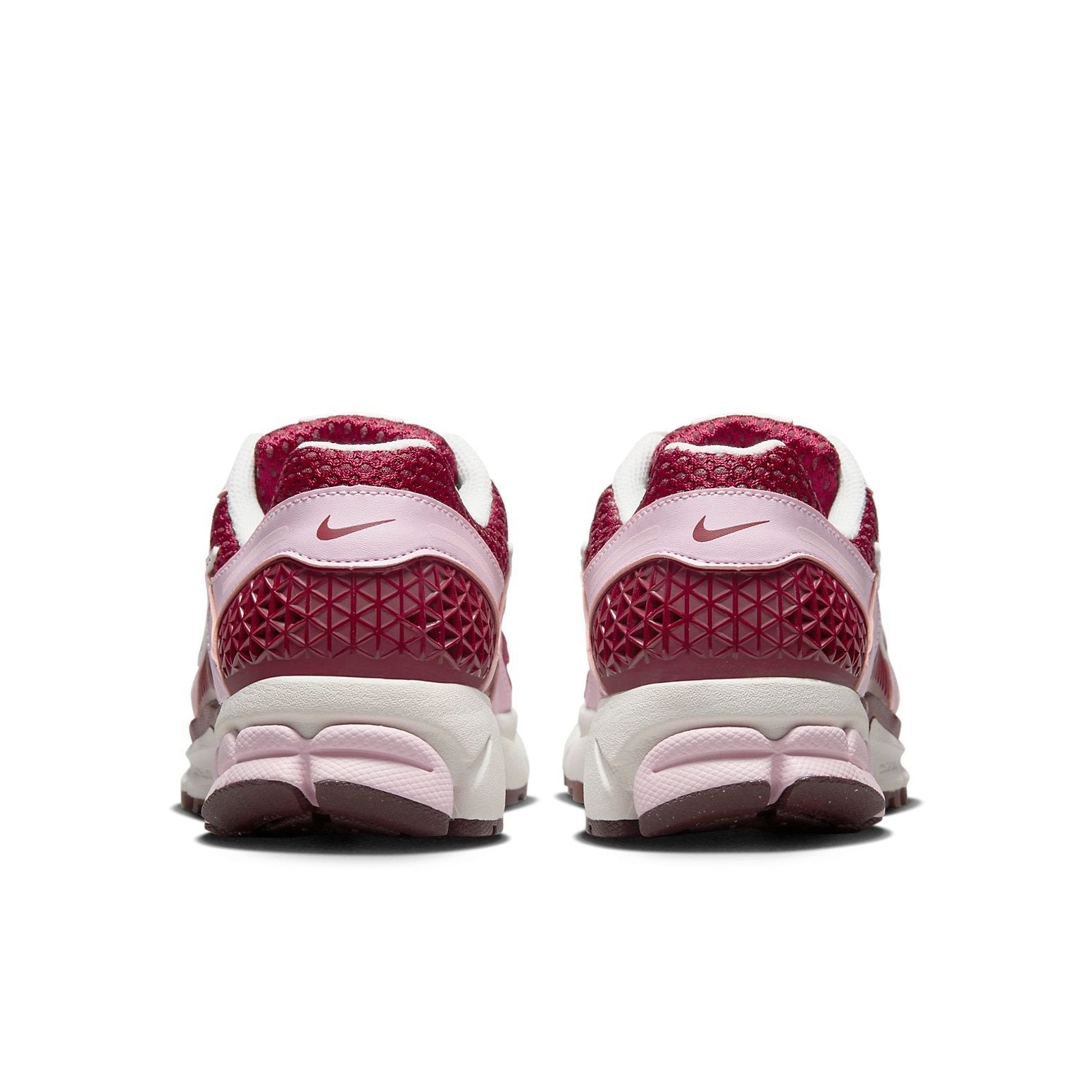 Nike Zoom Vomero 5 Pink Foam Team Red (Women's) 6 Nike Zoom Vomero 5 Pink Foam Team Red (Women's)