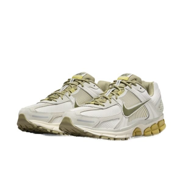 Nike Zoom Vomero 5 SP Light Bone Neutral Olive