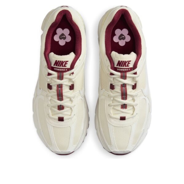 Nike Zoom Vomero 5 Valentine’s Day (Women’s)