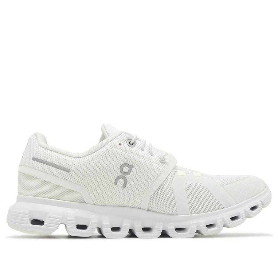 On Running Cloud 6 All White (Womens) 4 On Running Cloud 6 All White (Womens)