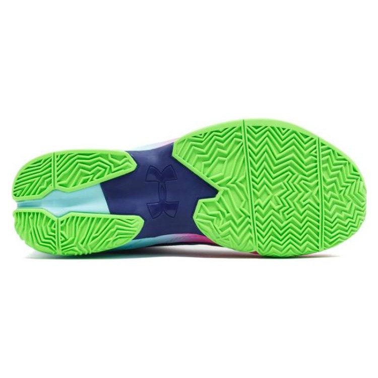 UA Curry 2 Northern Lights 6 UA Curry 2 Northern Lights