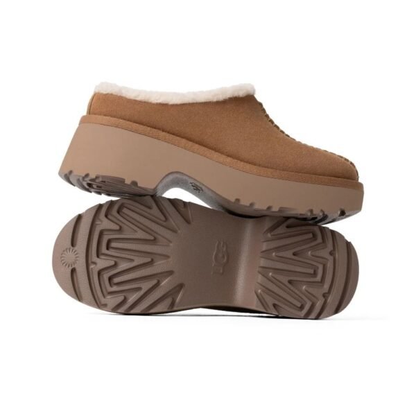UGG New Heights Cozy Clog Chestnut (Women’s)