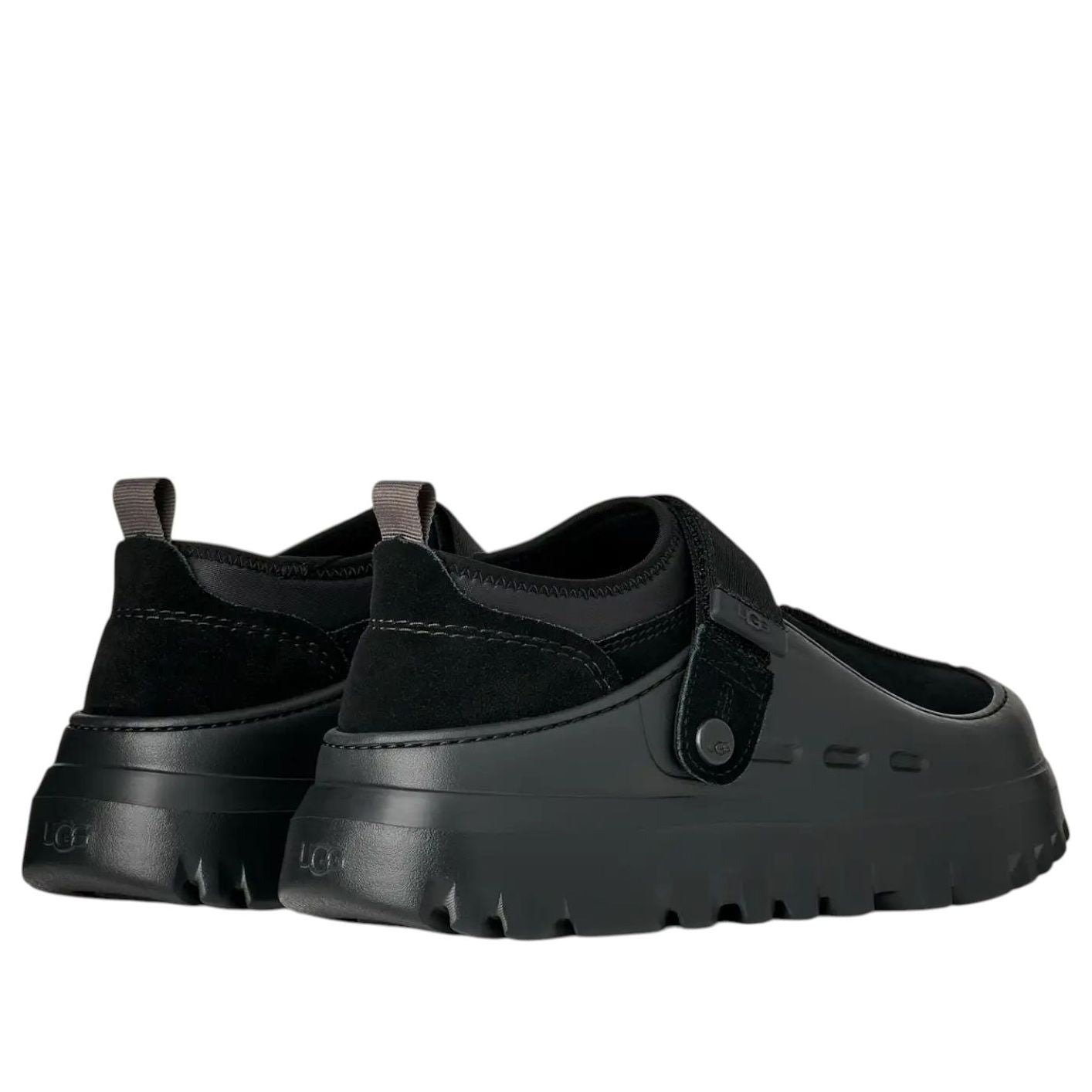 UGG PeakMod Lowcut Black 5 UGG PeakMod Lowcut Black