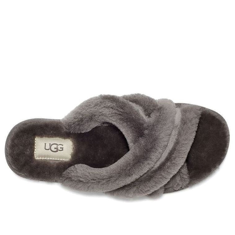 UGG Scuffita Slipper Charcoal (Women's) 7 UGG Scuffita Slipper Charcoal (Women's)