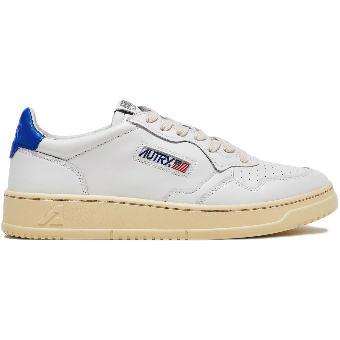 Autry Medalist Leather Low White Azure 2 Autry Medalist Leather Low White Azure 1