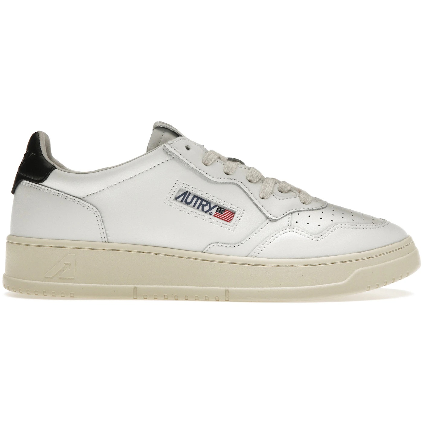 Autry Medalist Leather Low White Black 3 Autry Medalist Leather Low White Black