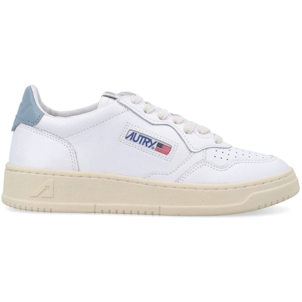 Autry Medalist Leather Low White Silver Blue (Womens)