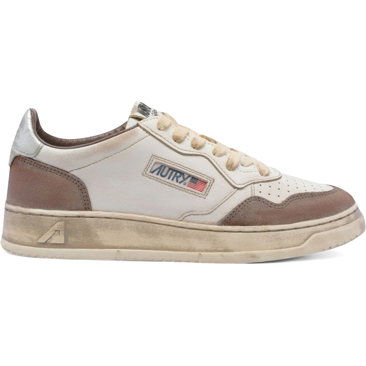 Autry Medalist Low Super Vintage White Burned 1 Autry Medalist Low Super Vintage White Burned 1