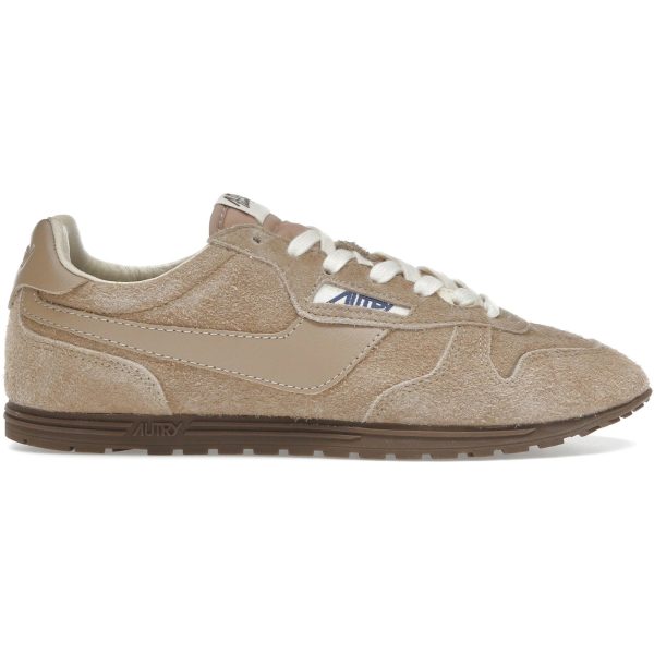 Autry Windspin Low Peanut (Womens)