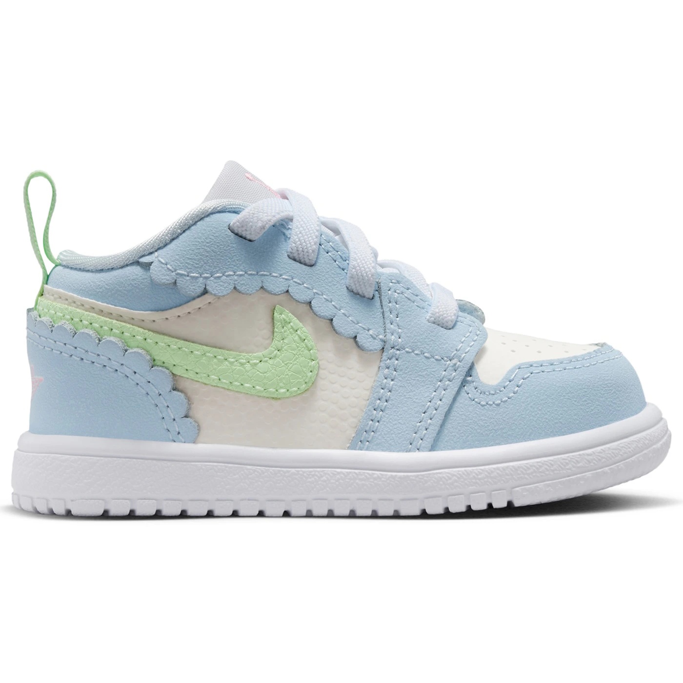 Jordan 1 Low ALT SE Love Is In The Air (TD) 2 Jordan 1 Low ALT SE Love Is In The Air TD 1