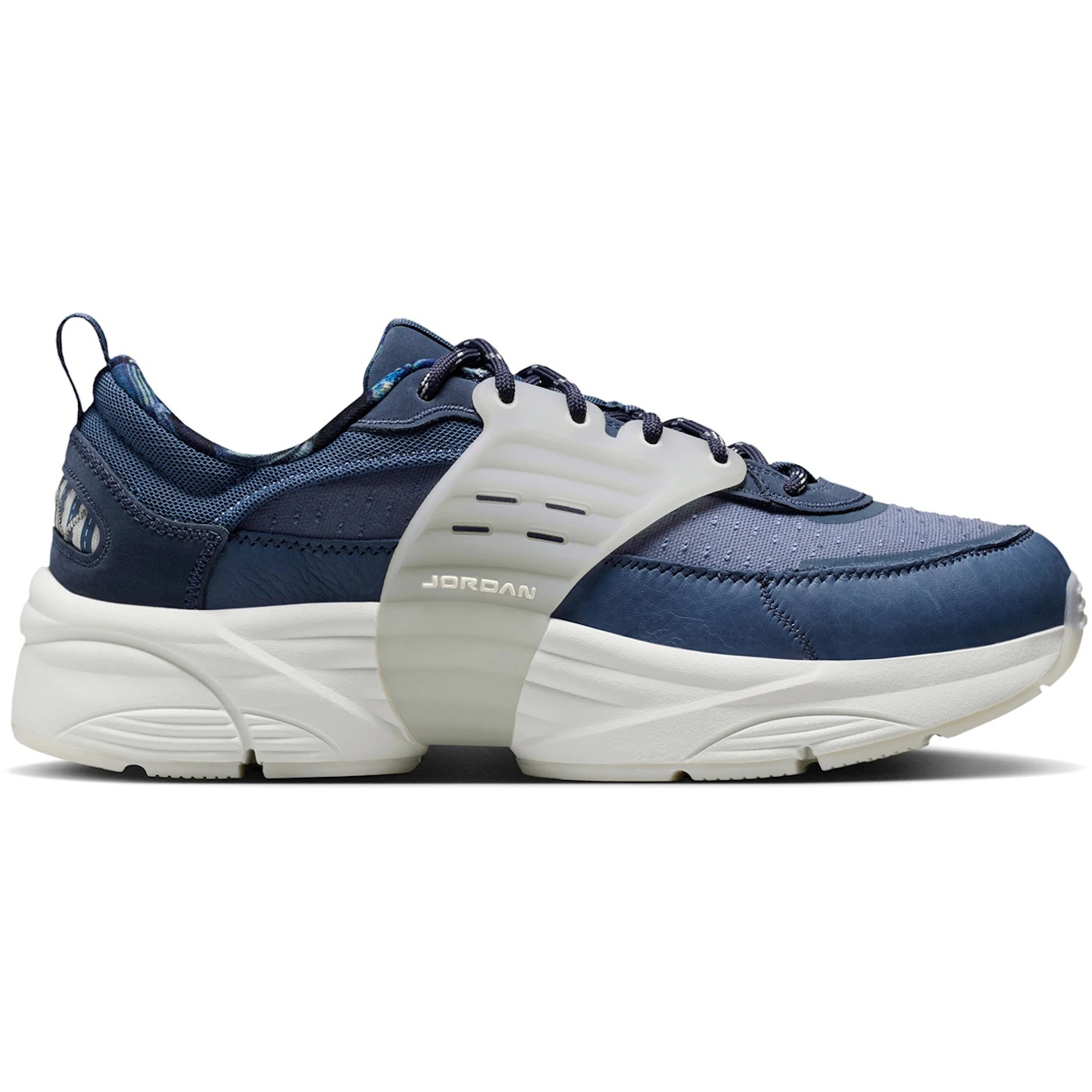 Jordan Trunner O/S Diffused Blue Sail 2 Jordan Trunner OS Diffused Blue Sail 3