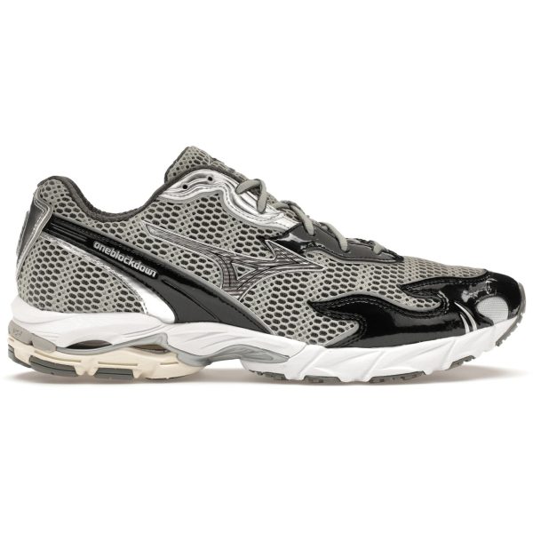 Mizuno Wave Rider 10 Flame Wave One Block Down Onyx