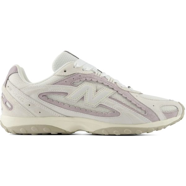 New Balance 204L Reflection