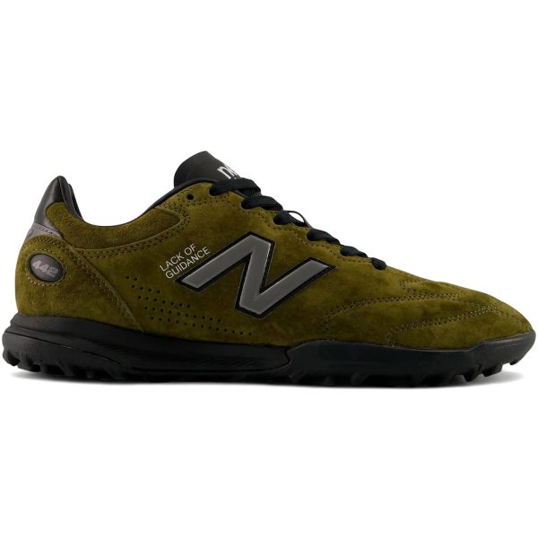 New Balance 442 Elite Lack of Guidance
